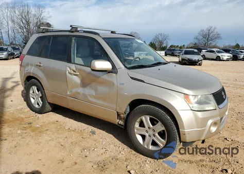 2006 Suzuki Grand Vitara Luxury из США, поврежденный, VIN JS3TE947464100499